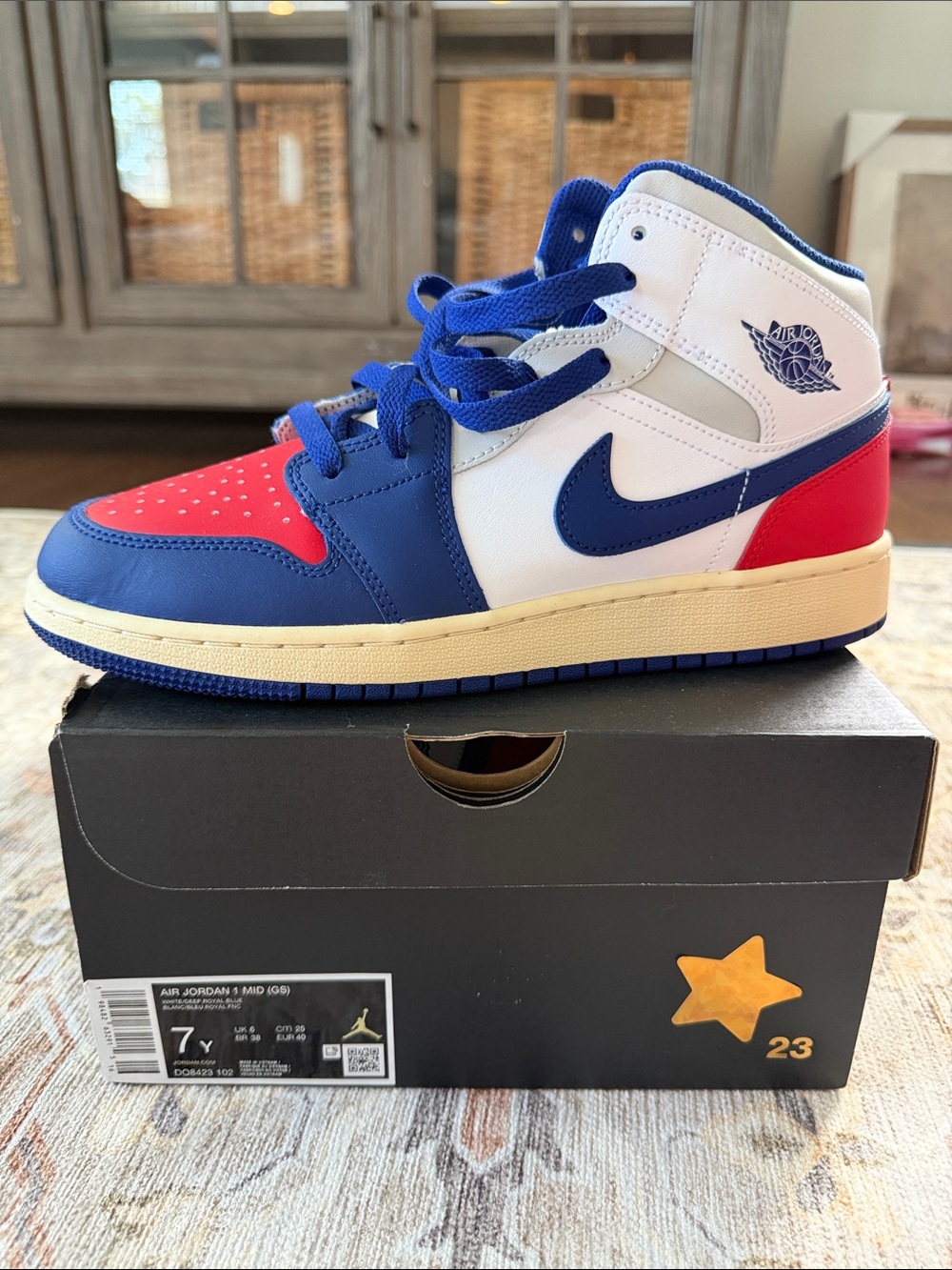 NWB Air Jordan 1 Mid GS White Royal Blue Red 7Y / Women’s 8.5